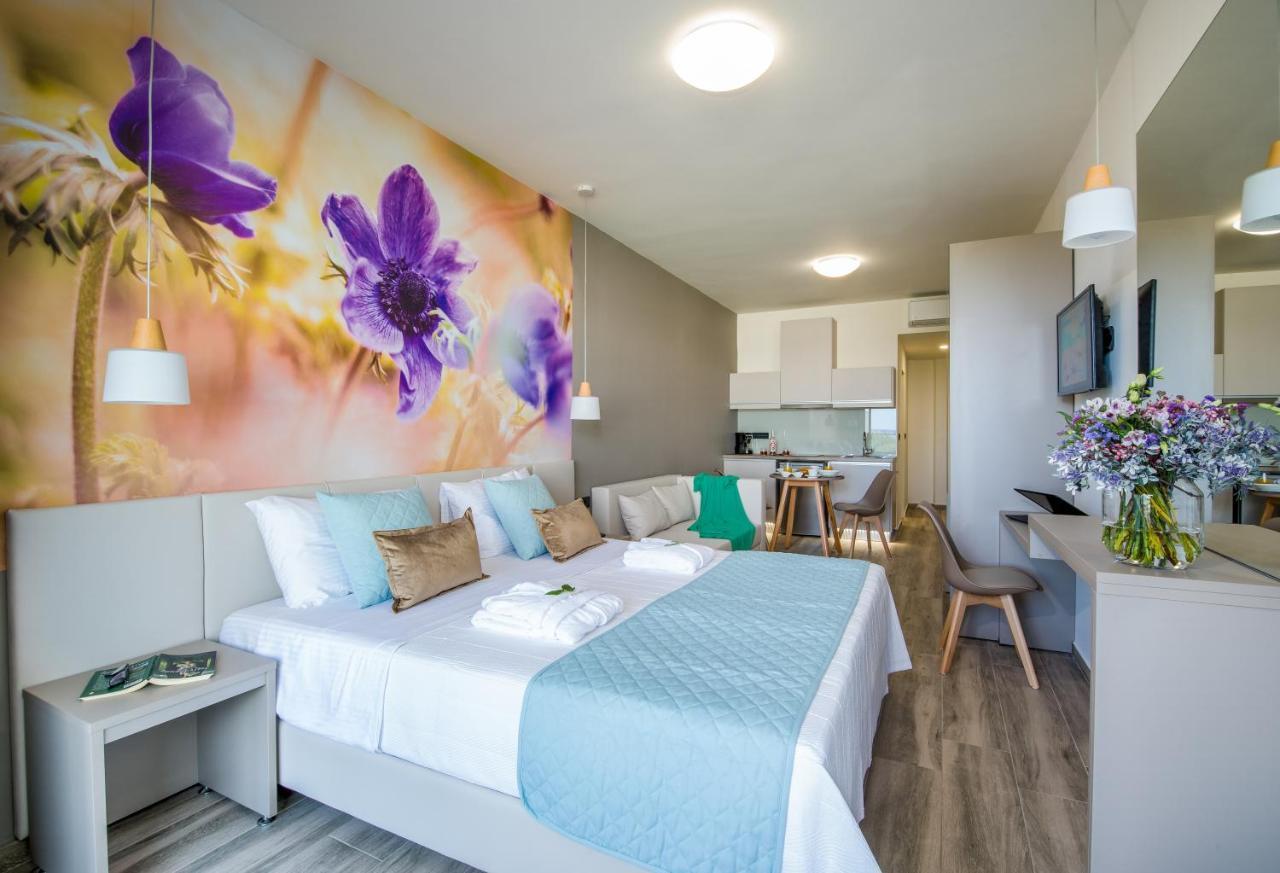 Incognito Creta Luxury Suites And More Kolymbari Exterior photo